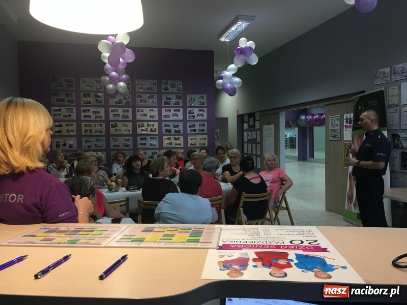 Zdjęcie w galerii na portalu naszraciborz.pl: Europejski dzień seniora- ćwiczyć i tańczyć można w każdym wieku wiadomości z regionu