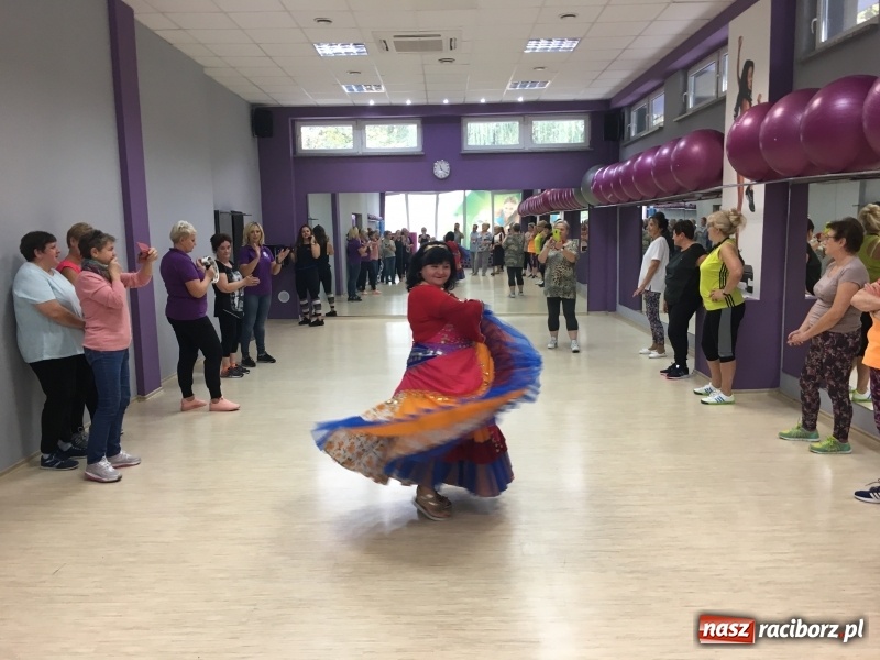 Zdjęcie w galerii na portalu naszraciborz.pl: Europejski dzień seniora- ćwiczyć i tańczyć można w każdym wieku wiadomości z regionu