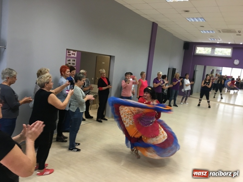 Zdjęcie w galerii na portalu naszraciborz.pl: Europejski dzień seniora- ćwiczyć i tańczyć można w każdym wieku wiadomości z regionu