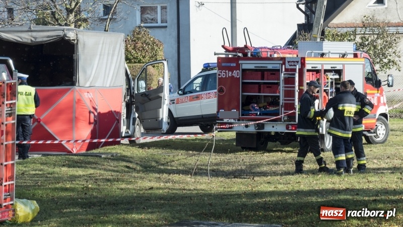 Zdjęcie w galerii na portalu naszraciborz.pl: Tragedia podczas cofania. Nie żyje 84-latek  wiadomości z regionu