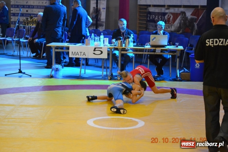 Zdjęcie w galerii na portalu naszraciborz.pl: Zapaśnicy raciborskiej Unii z sukcesami na zawodach w Krakowie  wiadomości z regionu