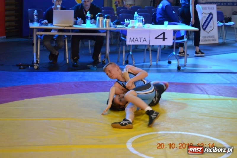 Zdjęcie w galerii na portalu naszraciborz.pl: Zapaśnicy raciborskiej Unii z sukcesami na zawodach w Krakowie  wiadomości z regionu