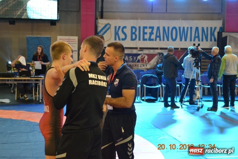 Zdjęcie w galerii na portalu naszraciborz.pl: Zapaśnicy raciborskiej Unii z sukcesami na zawodach w Krakowie  wiadomości z regionu
