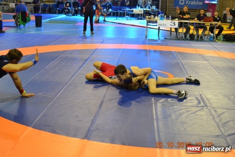 Zdjęcie w galerii na portalu naszraciborz.pl: Zapaśnicy raciborskiej Unii z sukcesami na zawodach w Krakowie  wiadomości z regionu