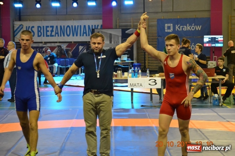 Zdjęcie w galerii na portalu naszraciborz.pl: Zapaśnicy raciborskiej Unii z sukcesami na zawodach w Krakowie  wiadomości z regionu