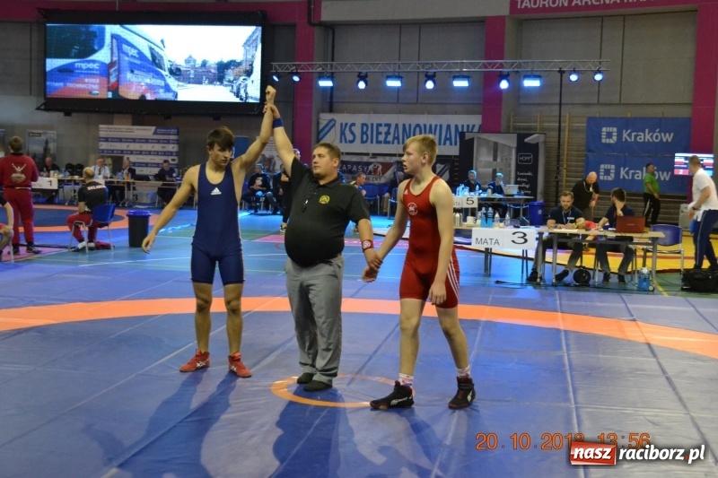 Zdjęcie w galerii na portalu naszraciborz.pl: Zapaśnicy raciborskiej Unii z sukcesami na zawodach w Krakowie  wiadomości z regionu