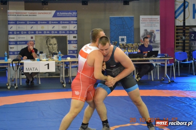 Zdjęcie w galerii na portalu naszraciborz.pl: Zapaśnicy raciborskiej Unii z sukcesami na zawodach w Krakowie  wiadomości z regionu
