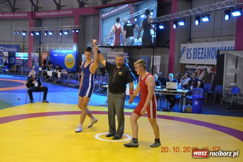 Zdjęcie w galerii na portalu naszraciborz.pl: Zapaśnicy raciborskiej Unii z sukcesami na zawodach w Krakowie  wiadomości z regionu