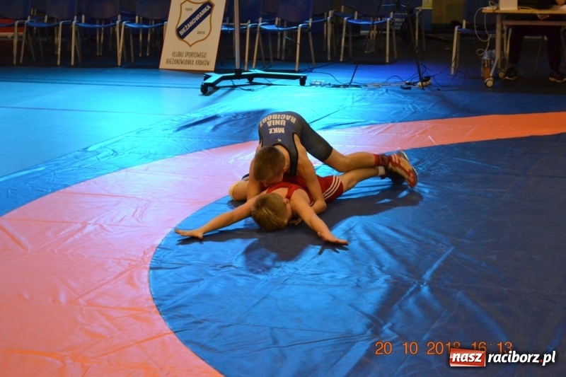 Zdjęcie w galerii na portalu naszraciborz.pl: Zapaśnicy raciborskiej Unii z sukcesami na zawodach w Krakowie  wiadomości z regionu