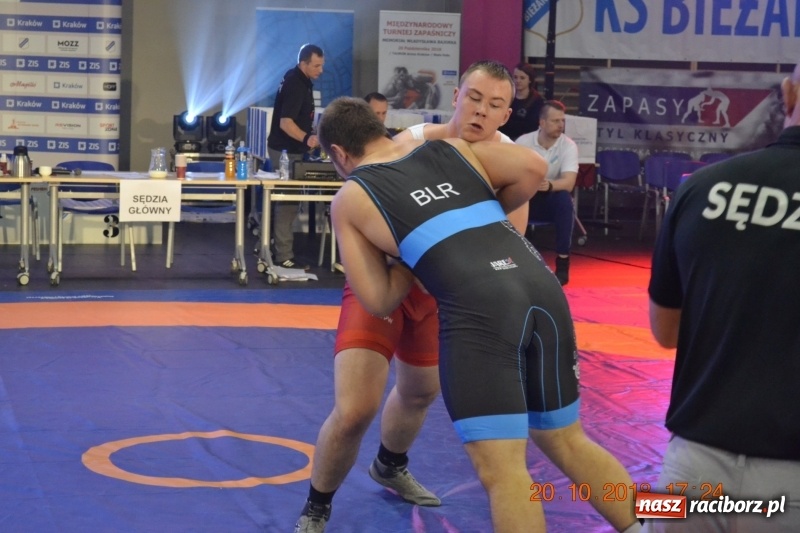 Zdjęcie w galerii na portalu naszraciborz.pl: Zapaśnicy raciborskiej Unii z sukcesami na zawodach w Krakowie  wiadomości z regionu