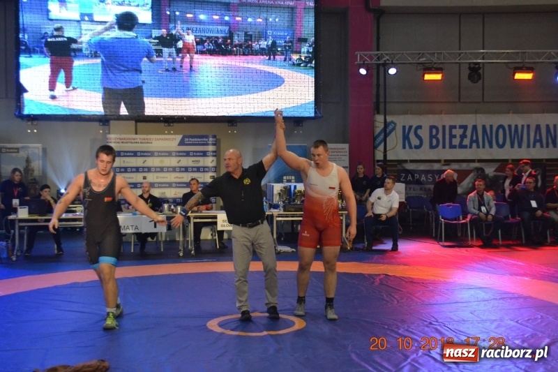 Zdjęcie w galerii na portalu naszraciborz.pl: Zapaśnicy raciborskiej Unii z sukcesami na zawodach w Krakowie  wiadomości z regionu