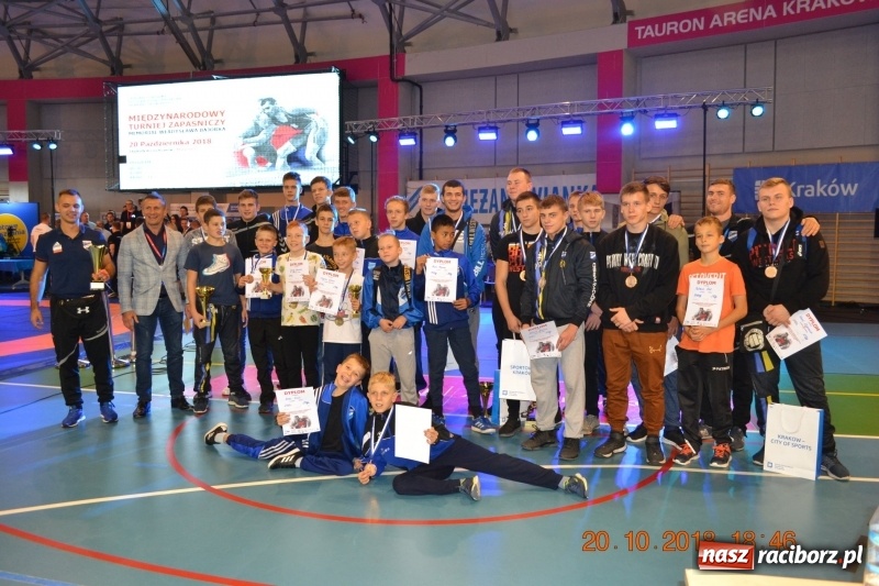 Zdjęcie w galerii na portalu naszraciborz.pl: Zapaśnicy raciborskiej Unii z sukcesami na zawodach w Krakowie  wiadomości z regionu