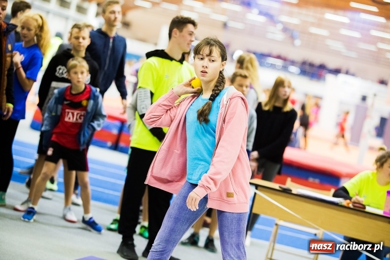 Zdjęcie w galerii na portalu naszraciborz.pl: Halowe Mistrzostwa Raciborza w lekkiej atletyce wiadomości z regionu