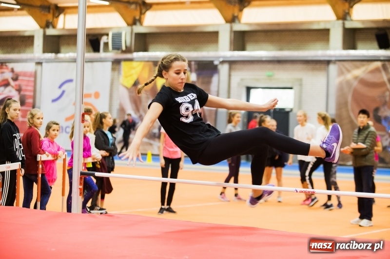 Zdjęcie w galerii na portalu naszraciborz.pl: Halowe Mistrzostwa Raciborza w lekkiej atletyce wiadomości z regionu