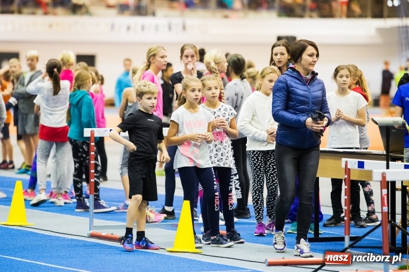 Zdjęcie w galerii na portalu naszraciborz.pl: Halowe Mistrzostwa Raciborza w lekkiej atletyce wiadomości z regionu