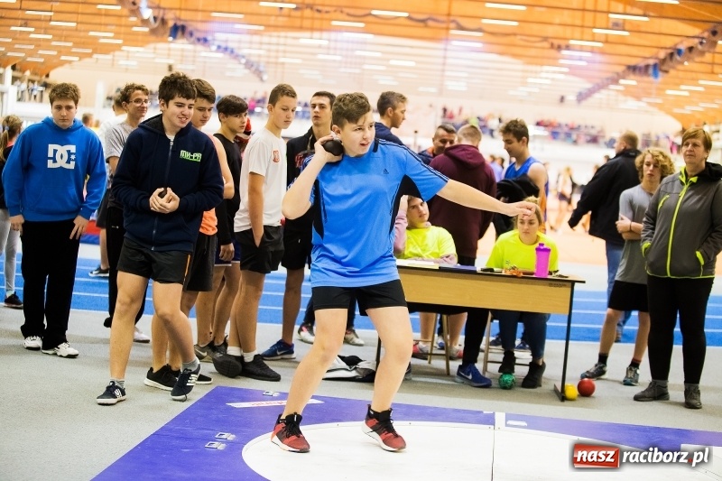 Zdjęcie w galerii na portalu naszraciborz.pl: Halowe Mistrzostwa Raciborza w lekkiej atletyce wiadomości z regionu