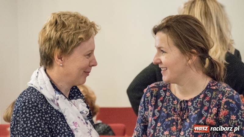 Zdjęcie w galerii na portalu naszraciborz.pl: Autyzm. Codzienność… Sytuacje społeczne - konferencja na zamku  wiadomości z regionu