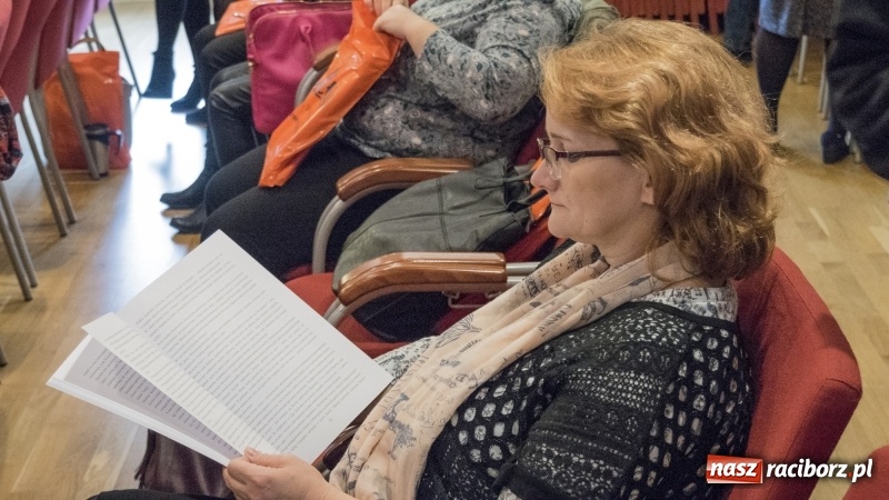 Zdjęcie w galerii na portalu naszraciborz.pl: Autyzm. Codzienność… Sytuacje społeczne - konferencja na zamku  wiadomości z regionu