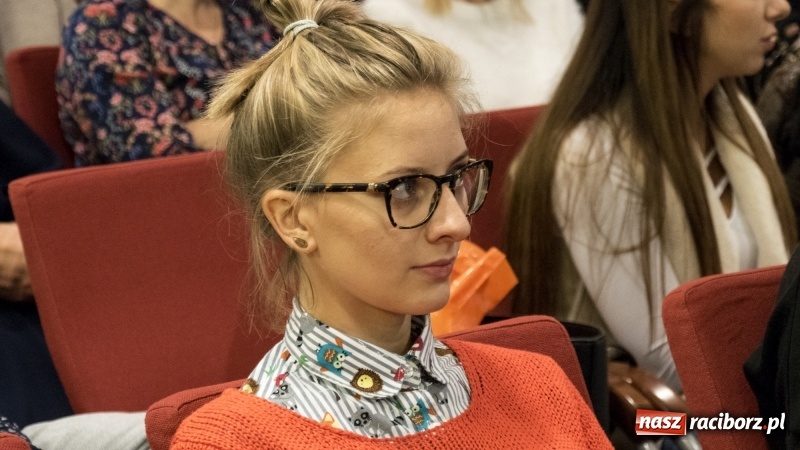 Zdjęcie w galerii na portalu naszraciborz.pl: Autyzm. Codzienność… Sytuacje społeczne - konferencja na zamku  wiadomości z regionu