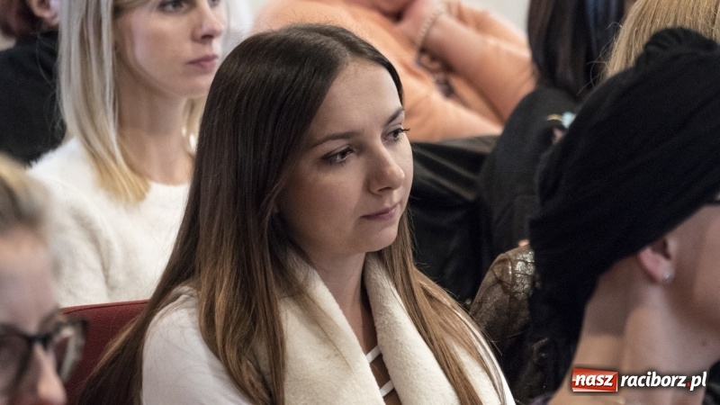 Zdjęcie w galerii na portalu naszraciborz.pl: Autyzm. Codzienność… Sytuacje społeczne - konferencja na zamku  wiadomości z regionu