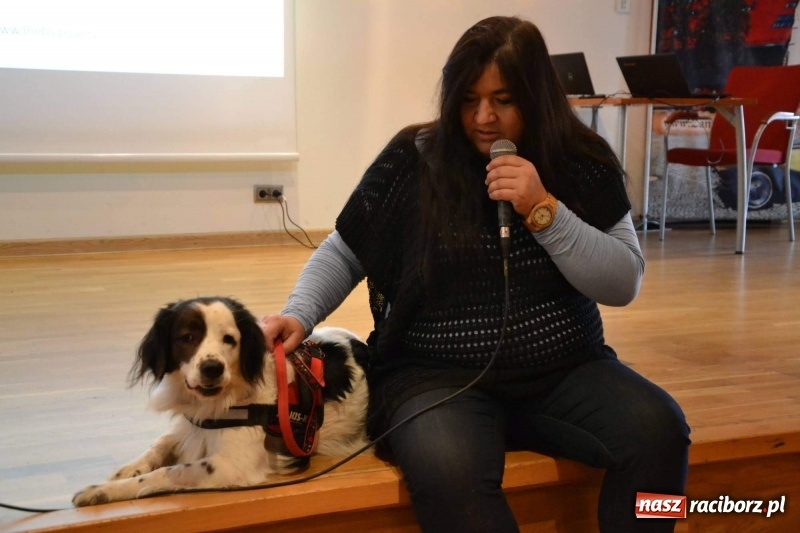 Zdjęcie w galerii na portalu naszraciborz.pl: Autyzm. Codzienność… Sytuacje społeczne - konferencja na zamku  wiadomości z regionu