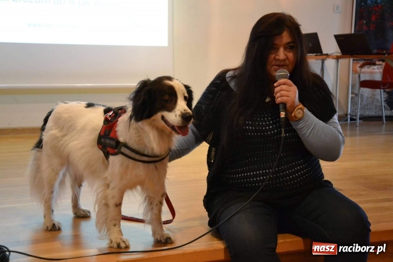 Zdjęcie w galerii na portalu naszraciborz.pl: Autyzm. Codzienność… Sytuacje społeczne - konferencja na zamku  wiadomości z regionu