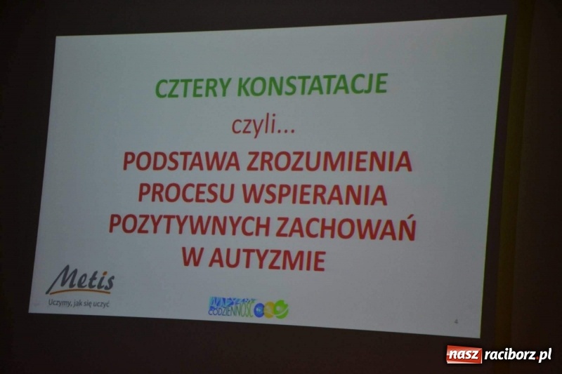Zdjęcie w galerii na portalu naszraciborz.pl: Autyzm. Codzienność… Sytuacje społeczne - konferencja na zamku  wiadomości z regionu