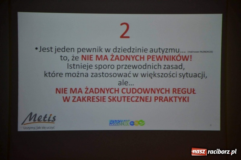 Zdjęcie w galerii na portalu naszraciborz.pl: Autyzm. Codzienność… Sytuacje społeczne - konferencja na zamku  wiadomości z regionu