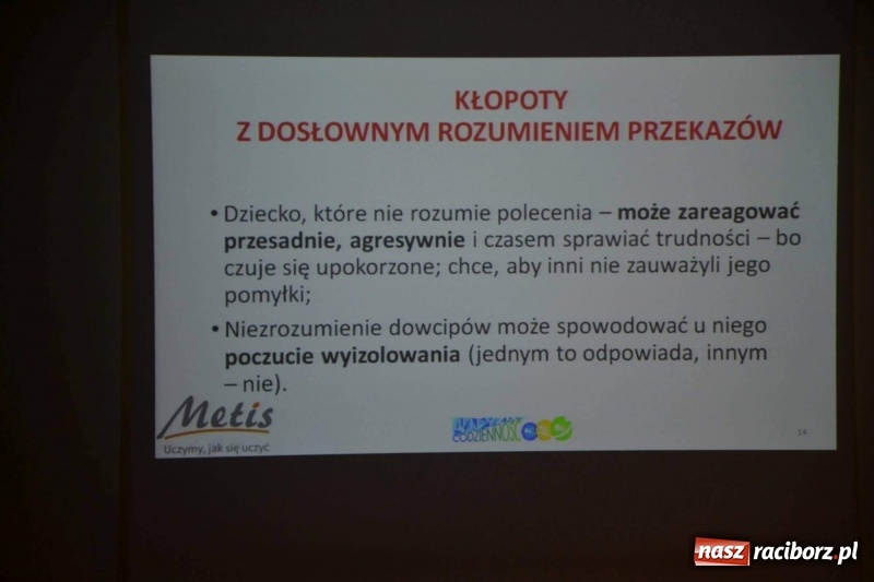 Zdjęcie w galerii na portalu naszraciborz.pl: Autyzm. Codzienność… Sytuacje społeczne - konferencja na zamku  wiadomości z regionu