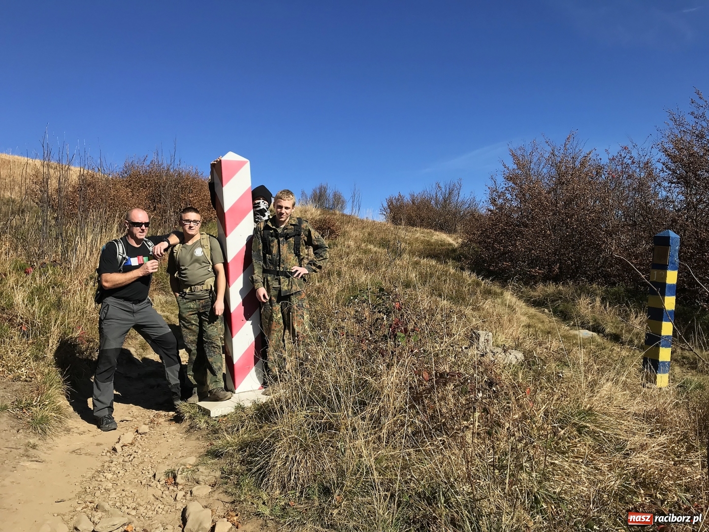 Zdjęcie w galerii na portalu naszraciborz.pl: Wolontariusze z Raciborza w Bieszczadach wiadomości z regionu