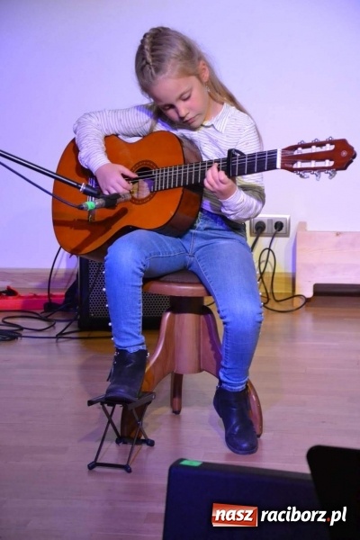 Zdjęcie w galerii na portalu naszraciborz.pl: Koncert Jesienny na Zamku Piastowskim  wiadomości z regionu