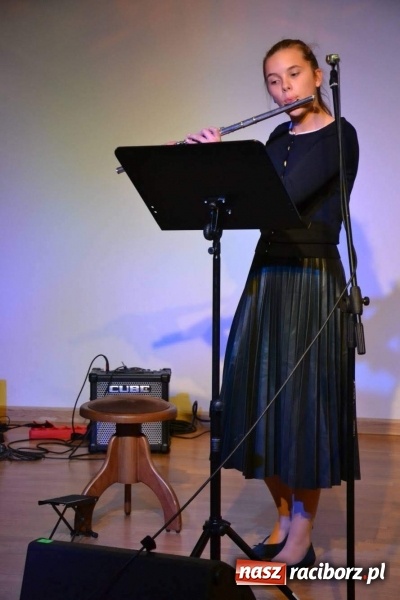 Zdjęcie w galerii na portalu naszraciborz.pl: Koncert Jesienny na Zamku Piastowskim  wiadomości z regionu