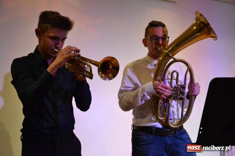 Zdjęcie w galerii na portalu naszraciborz.pl: Koncert Jesienny na Zamku Piastowskim  wiadomości z regionu