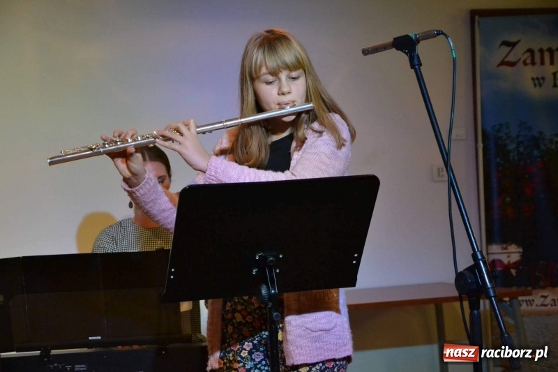 Zdjęcie w galerii na portalu naszraciborz.pl: Koncert Jesienny na Zamku Piastowskim  wiadomości z regionu