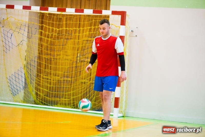 Zdjęcie w galerii na portalu naszraciborz.pl: Siatkarskie zmagania w CKZiU nr 1  wiadomości z regionu