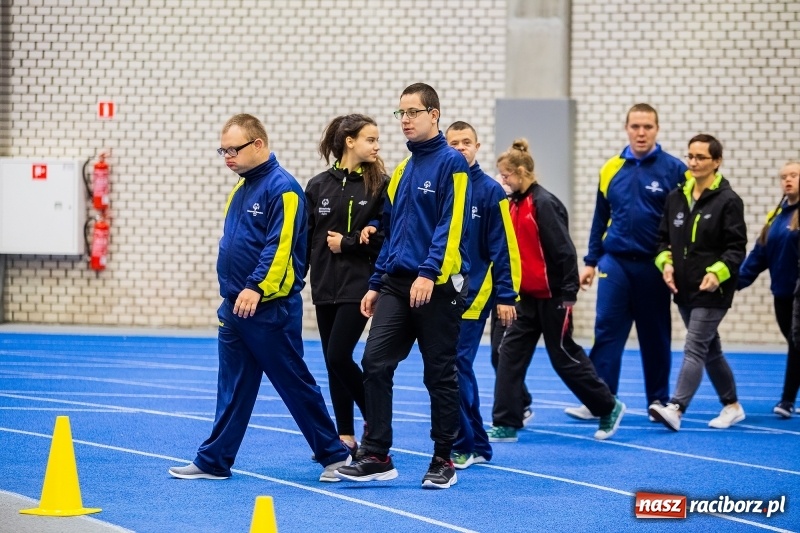 Zdjęcie w galerii na portalu naszraciborz.pl: XVIII Śląski Mityng Olimpiad Specjalnych wiadomości z regionu