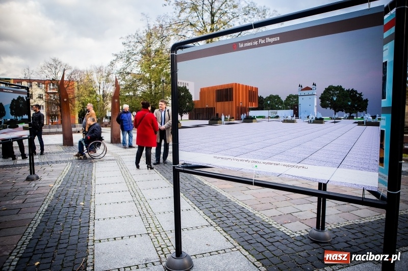 Zdjęcie w galerii na portalu naszraciborz.pl: O pralni, parkingu i kawiarence, czyli spotkanie Mirosława Lenka z mieszkańcami  wiadomości z regionu