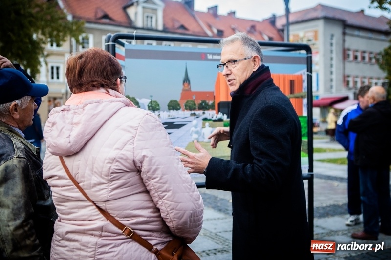 Zdjęcie w galerii na portalu naszraciborz.pl: O pralni, parkingu i kawiarence, czyli spotkanie Mirosława Lenka z mieszkańcami  wiadomości z regionu