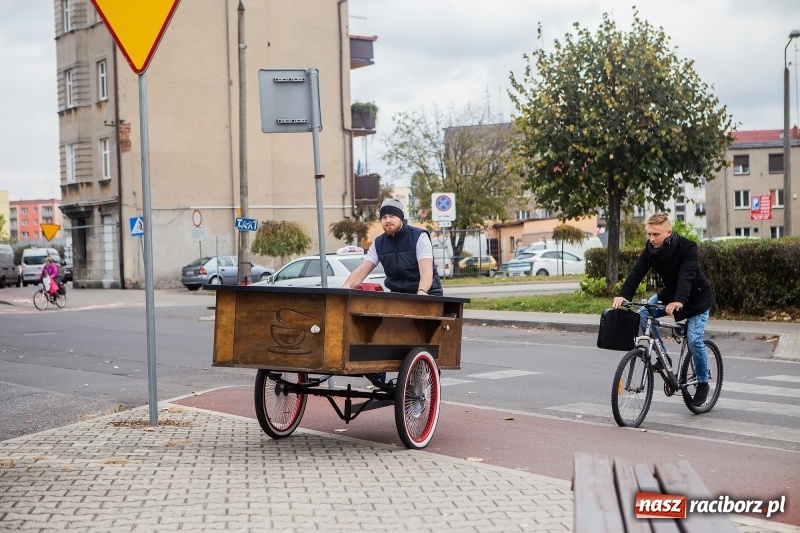 Zdjęcie w galerii na portalu naszraciborz.pl: Dariusz Polowy i Michał Fita wspólnie przekonują wyborców  wiadomości z regionu