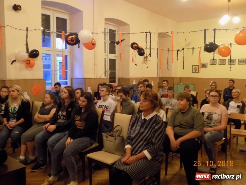 Zdjęcie w galerii na portalu naszraciborz.pl: Chcą pomagać i wspierać  wiadomości z regionu