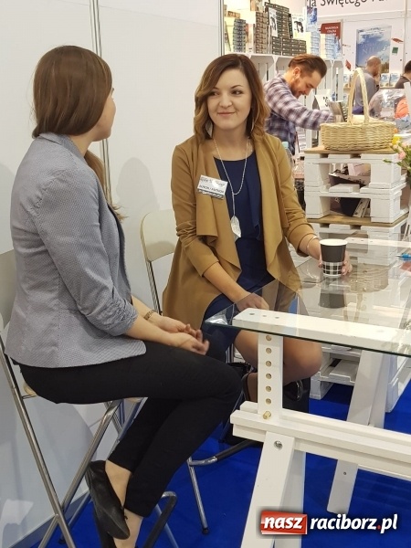 Zdjęcie w galerii na portalu naszraciborz.pl: Debiut Weroniki Żymełki na Międzynarodowych Targach Książki w Krakowie  wiadomości z regionu