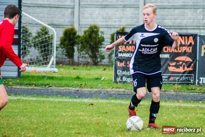 Zdjęcie w galerii na portalu naszraciborz.pl: Dwa szybkie trafienia ustawiły spotkanie. Juniorzy Tworkowa pokonali Turzę Śląską wiadomości z regionu