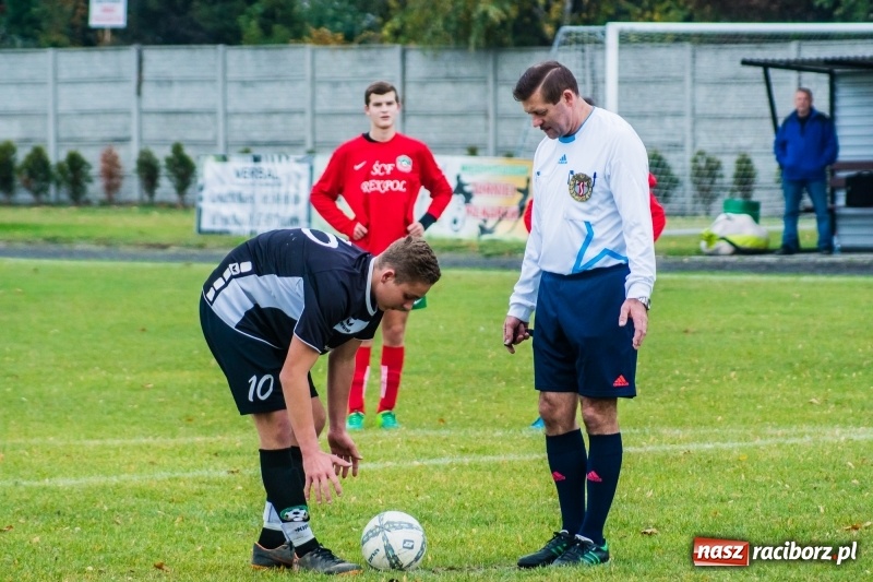 Zdjęcie w galerii na portalu naszraciborz.pl: Dwa szybkie trafienia ustawiły spotkanie. Juniorzy Tworkowa pokonali Turzę Śląską wiadomości z regionu