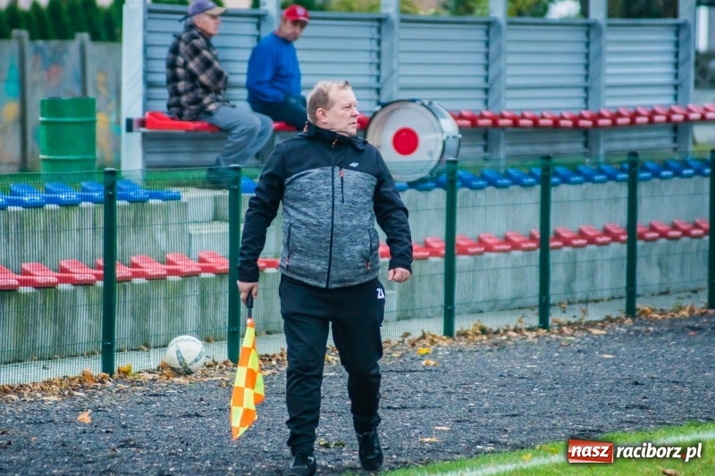 Zdjęcie w galerii na portalu naszraciborz.pl: Dwa szybkie trafienia ustawiły spotkanie. Juniorzy Tworkowa pokonali Turzę Śląską wiadomości z regionu