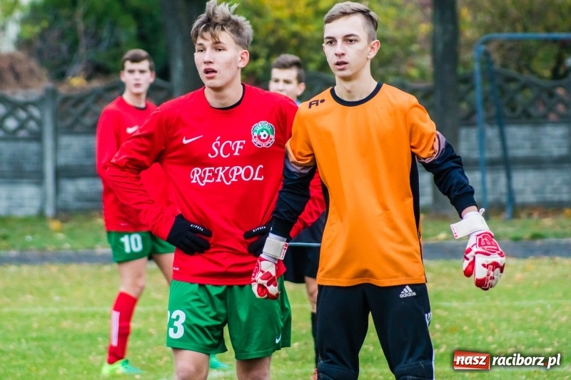 Zdjęcie w galerii na portalu naszraciborz.pl: Dwa szybkie trafienia ustawiły spotkanie. Juniorzy Tworkowa pokonali Turzę Śląską wiadomości z regionu