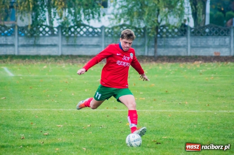 Zdjęcie w galerii na portalu naszraciborz.pl: Dwa szybkie trafienia ustawiły spotkanie. Juniorzy Tworkowa pokonali Turzę Śląską wiadomości z regionu