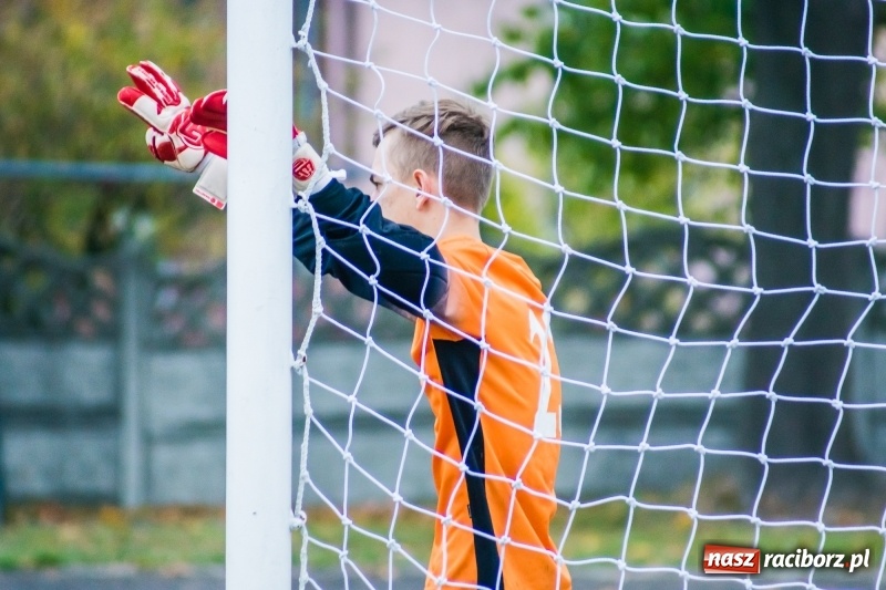 Zdjęcie w galerii na portalu naszraciborz.pl: Dwa szybkie trafienia ustawiły spotkanie. Juniorzy Tworkowa pokonali Turzę Śląską wiadomości z regionu