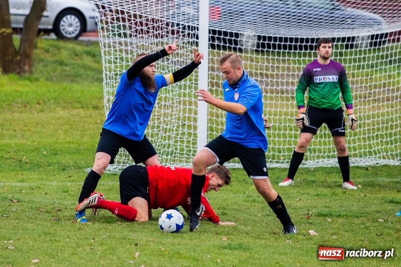 Zdjęcie w galerii na portalu naszraciborz.pl: LKS Bojanów nie sprostał liderowi z Czyżowic wiadomości z regionu