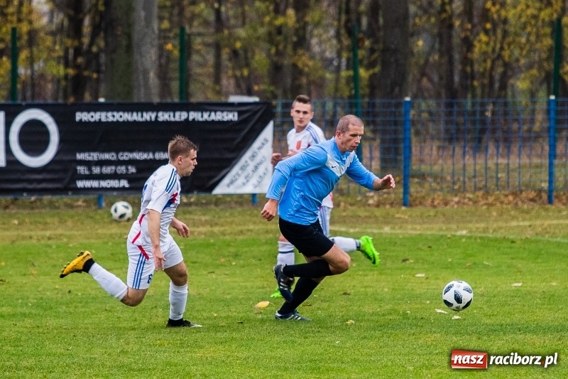 Zdjęcie w galerii na portalu naszraciborz.pl: Niespodzianka w Krzanowicach. LKS Pawłów lepszy od zespołu z podium A klasy wiadomości z regionu