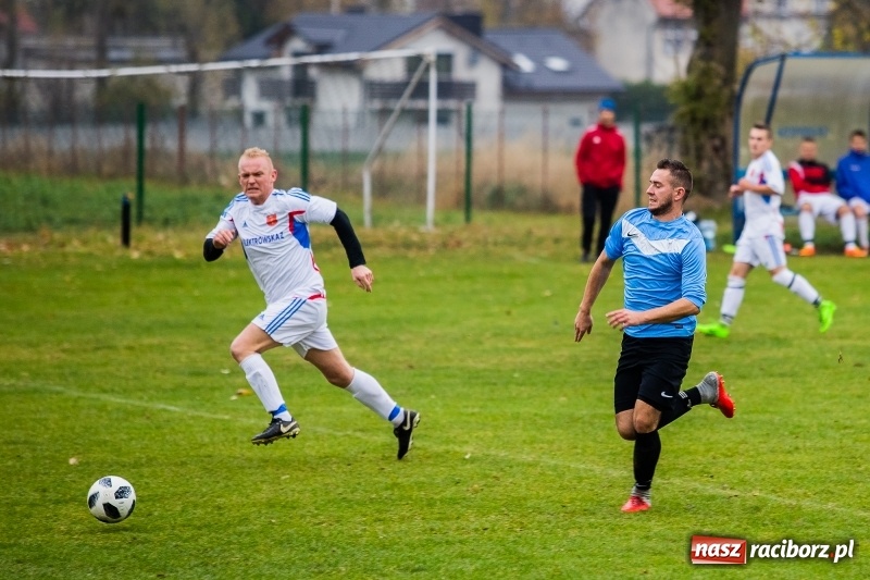 Zdjęcie w galerii na portalu naszraciborz.pl: Niespodzianka w Krzanowicach. LKS Pawłów lepszy od zespołu z podium A klasy wiadomości z regionu